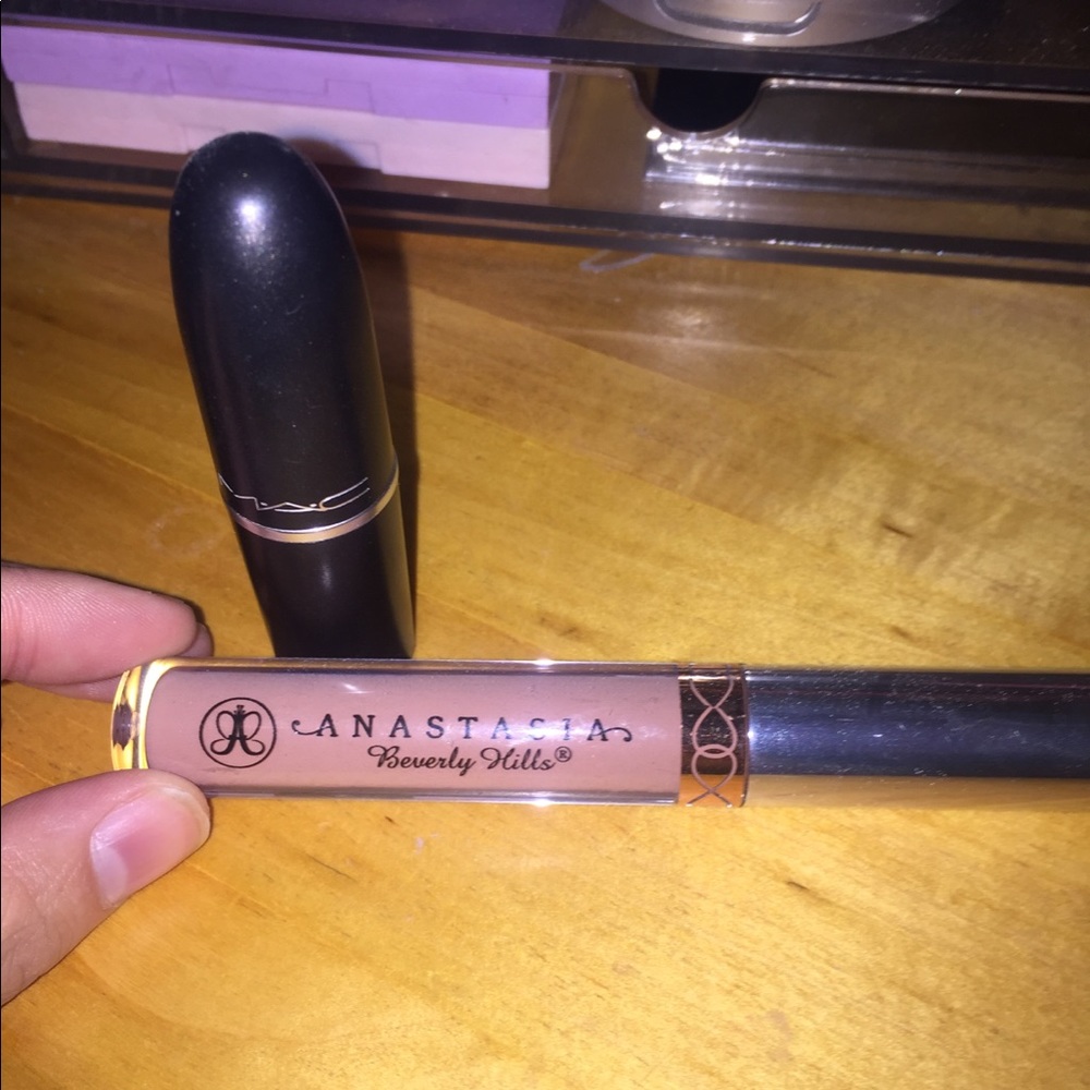 LIPSTICK BUNDLE ANASTASIA & MAC